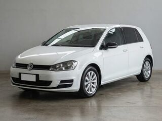 Volkswagen Golf, 2021, 54 200 km, 18 950 euros
